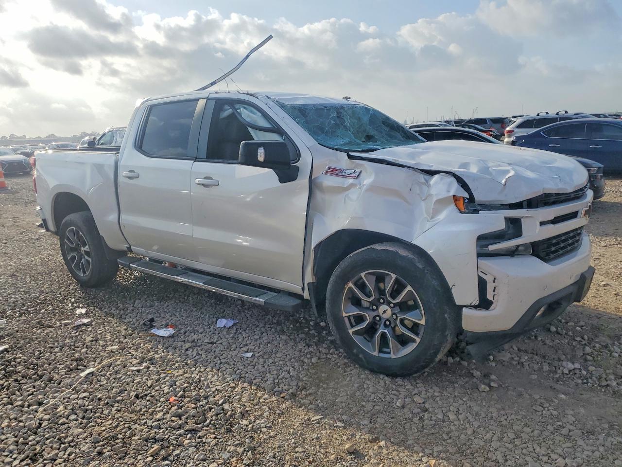 2019 Chevrolet Silverado K1500 Rst - Image 4