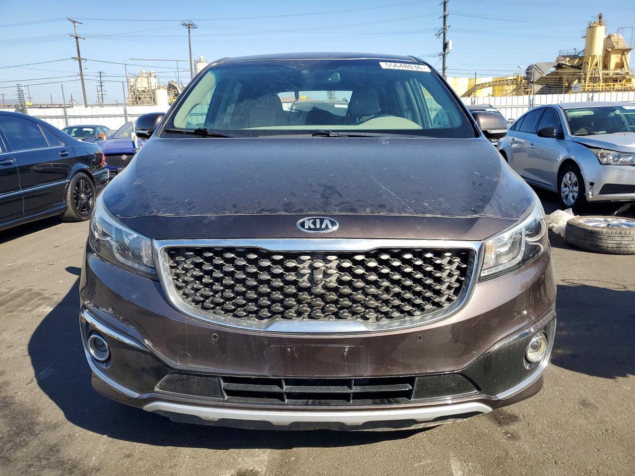 2017 Kia Sedona Sxl - Image 5