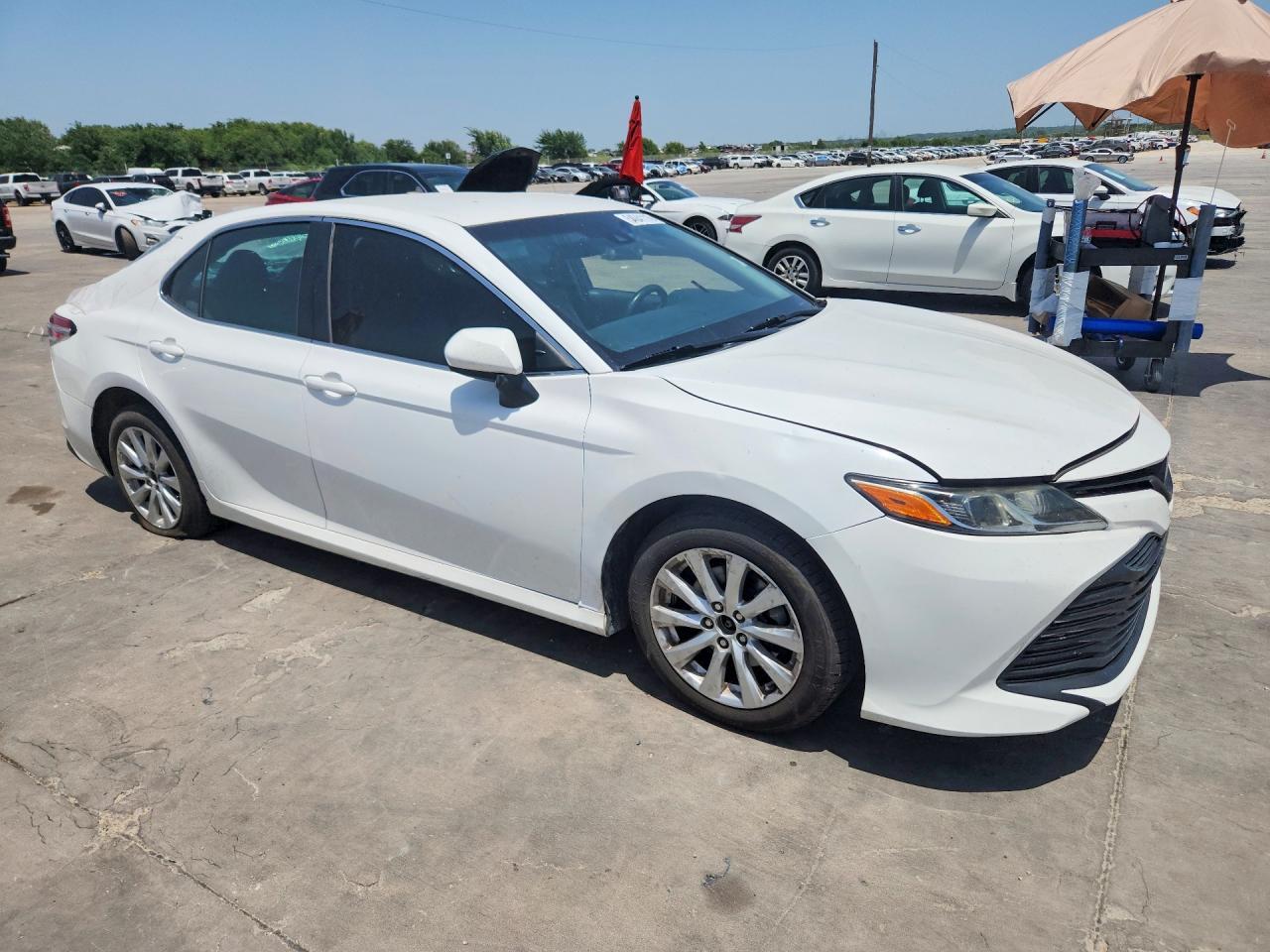 2018 Toyota Camry - Image 4