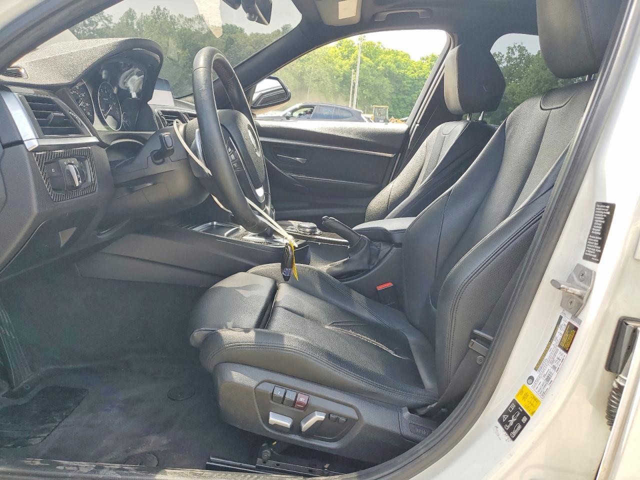 2016 BMW 328 Xi Sulev - Image 7