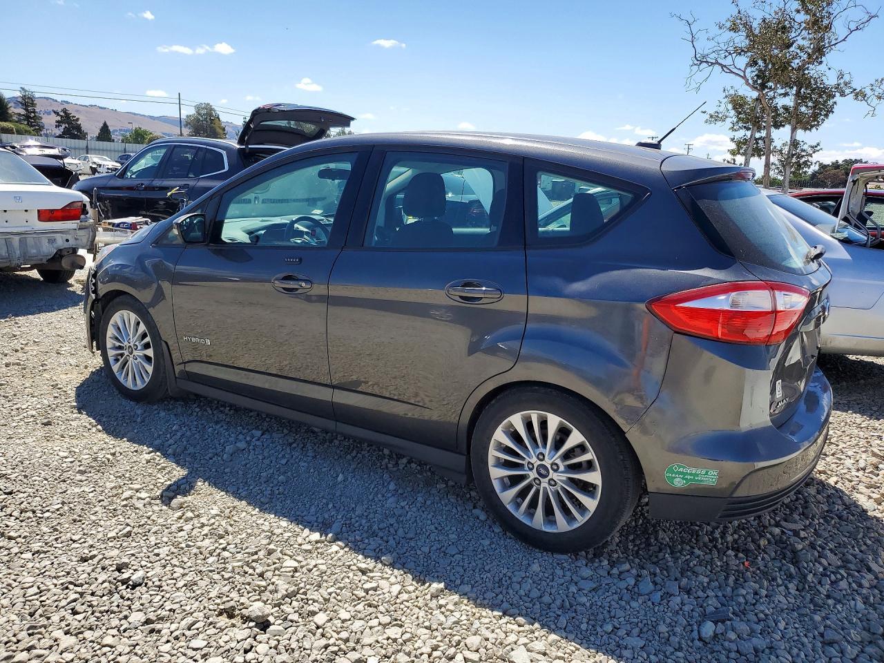 2017 Ford C-Max Se - Фото 2
