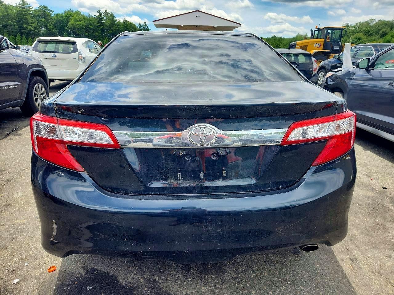 2012 Toyota Camry Xle - Image 6
