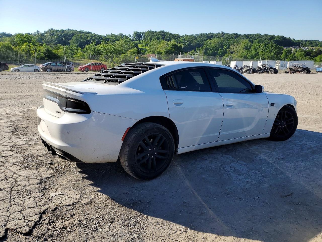2019 Dodge Charger Sxt - Фото 3