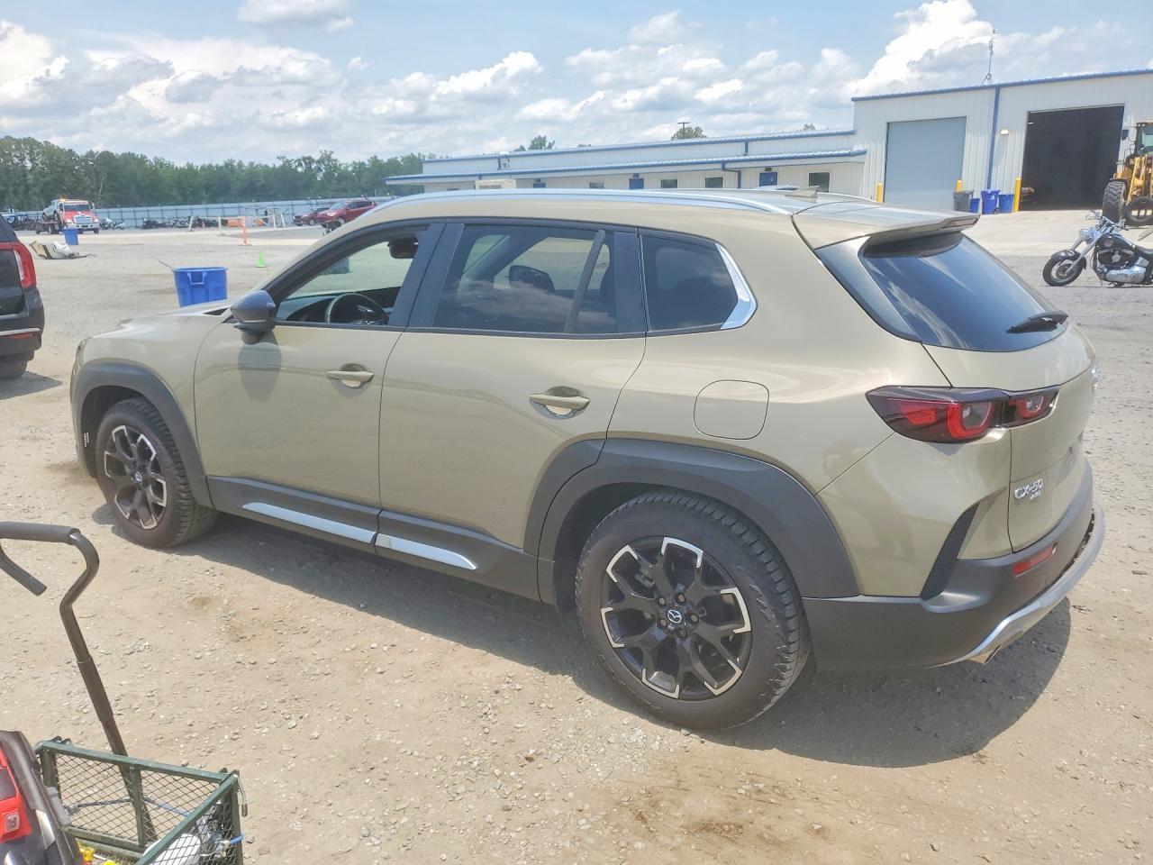 2025 Mazda Cx-50 - Фото 2