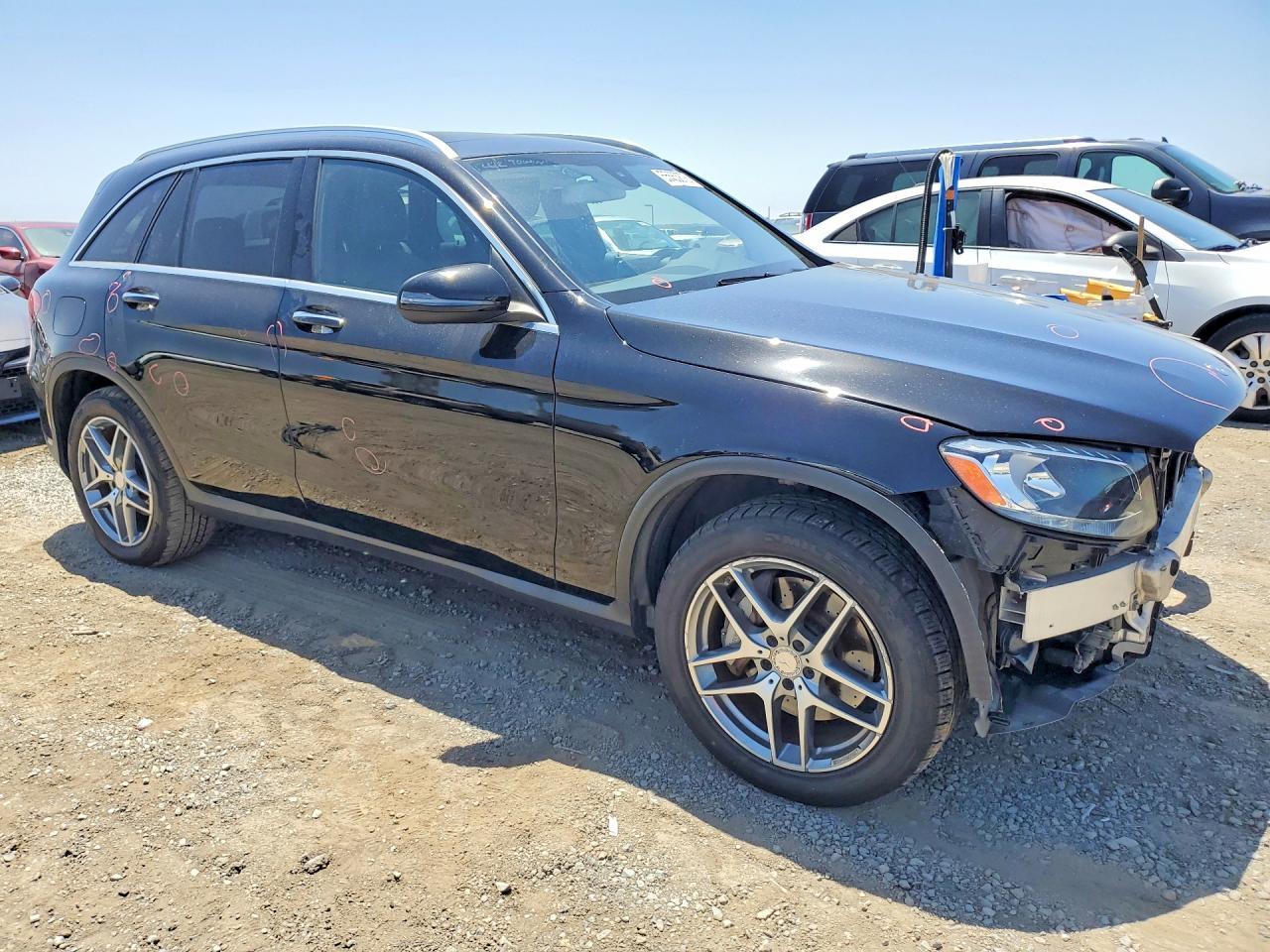 2016 Mercedes-Benz Glc 300 4Matic - Фото 4