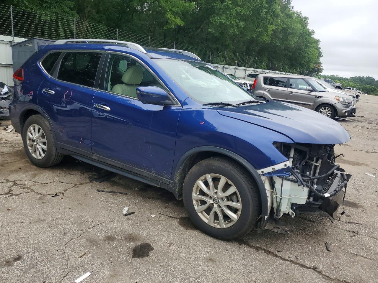 2018 Nissan Rogue Sv - Image 4