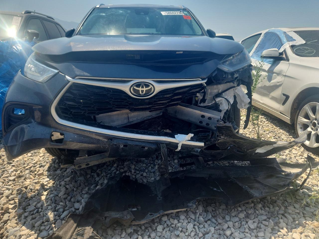 2020 Toyota Highlander Xle - Image 5