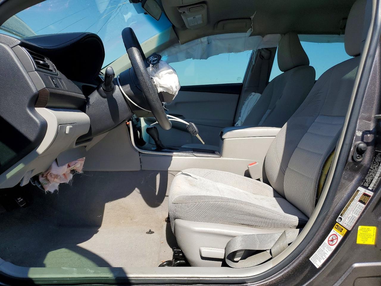 2015 Toyota Camry Le - Фото 7