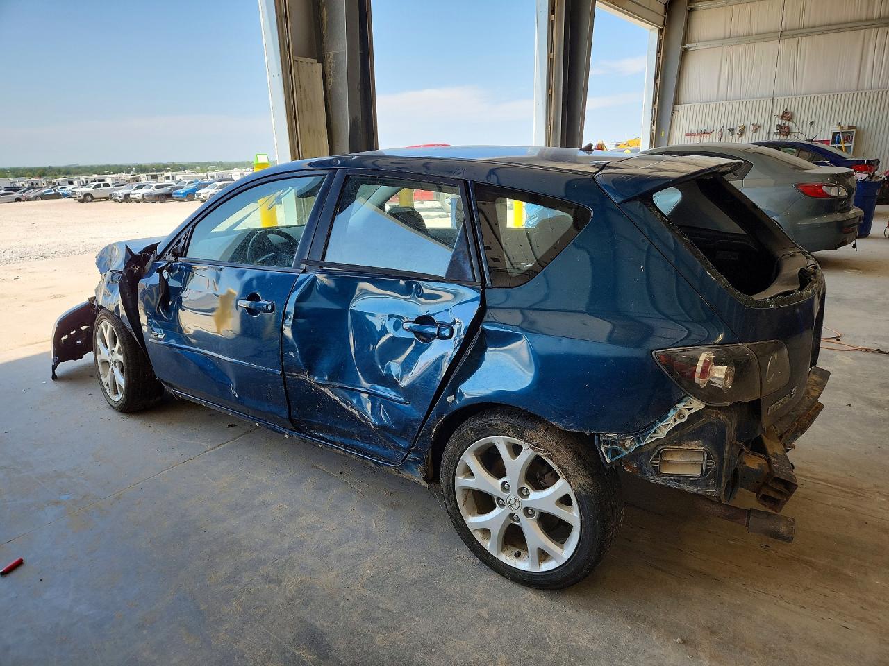 2008 Mazda 3 Hatchback - Image 2