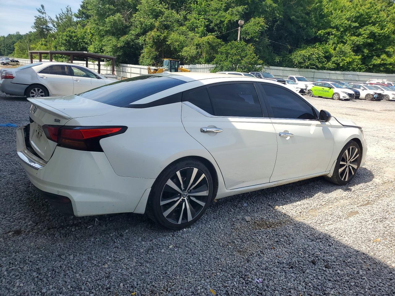 2019 Nissan Altima Sr - Фото 3