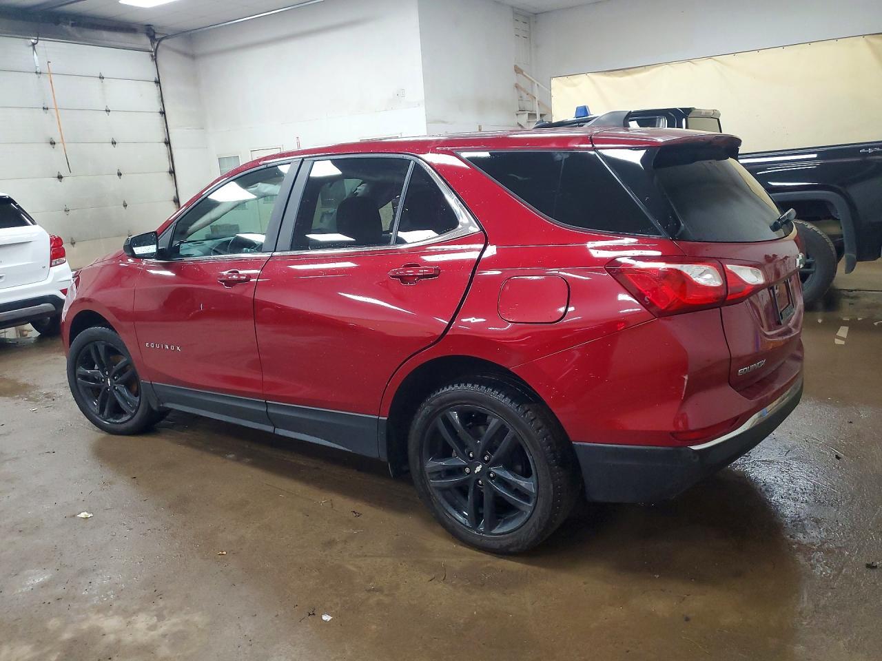 2021 Chevrolet Equinox Lt - Image 2
