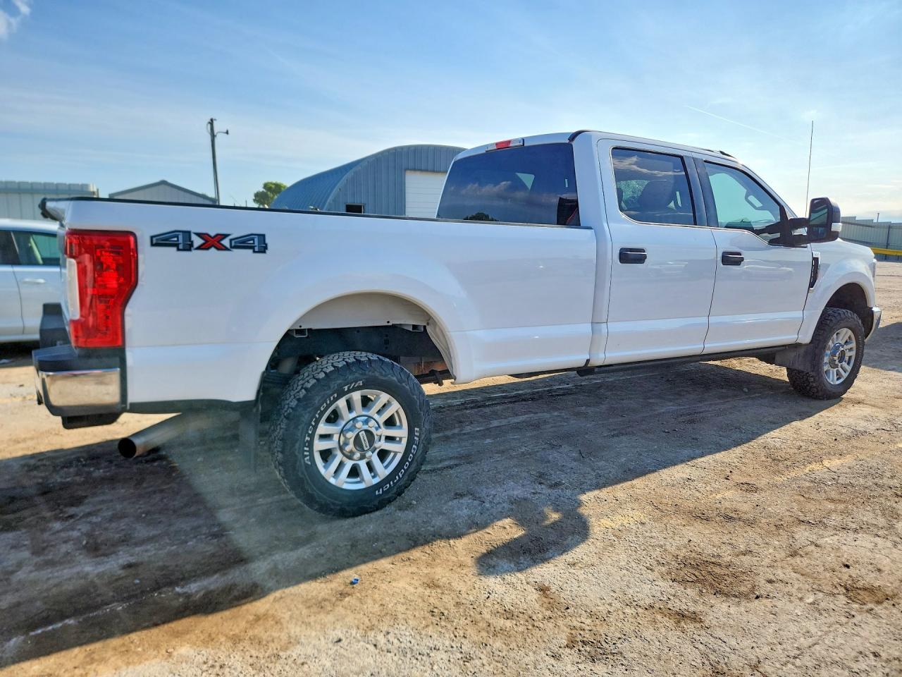 2018 Ford F-250 - Image 3