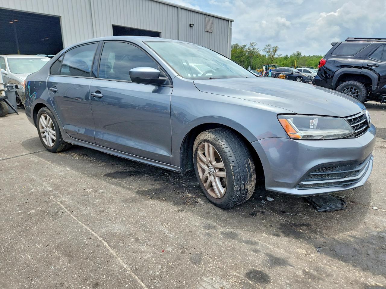 2018 Volkswagen Jetta S - Фото 4