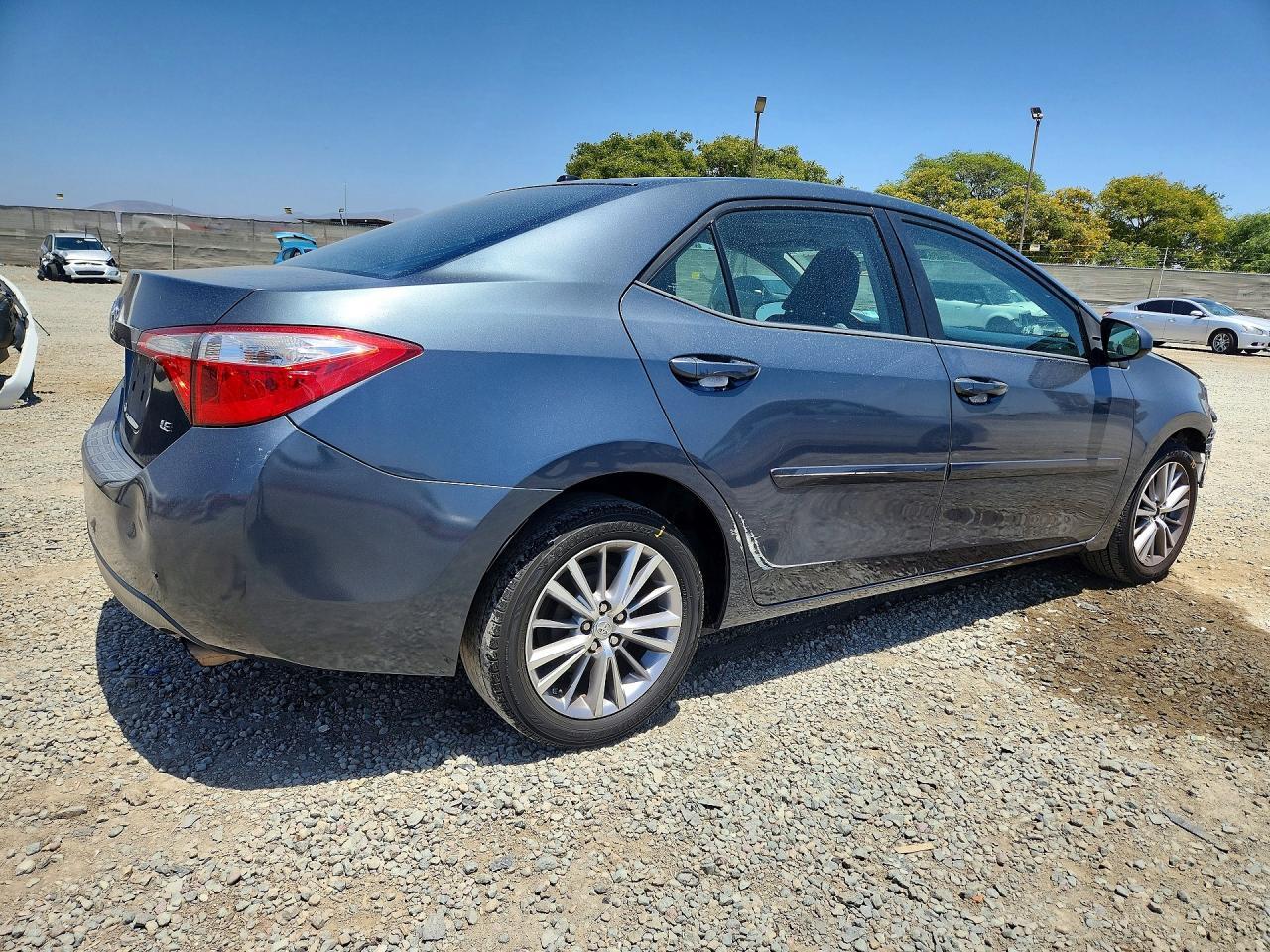2014 Toyota Corolla Le Premium - Фото 3