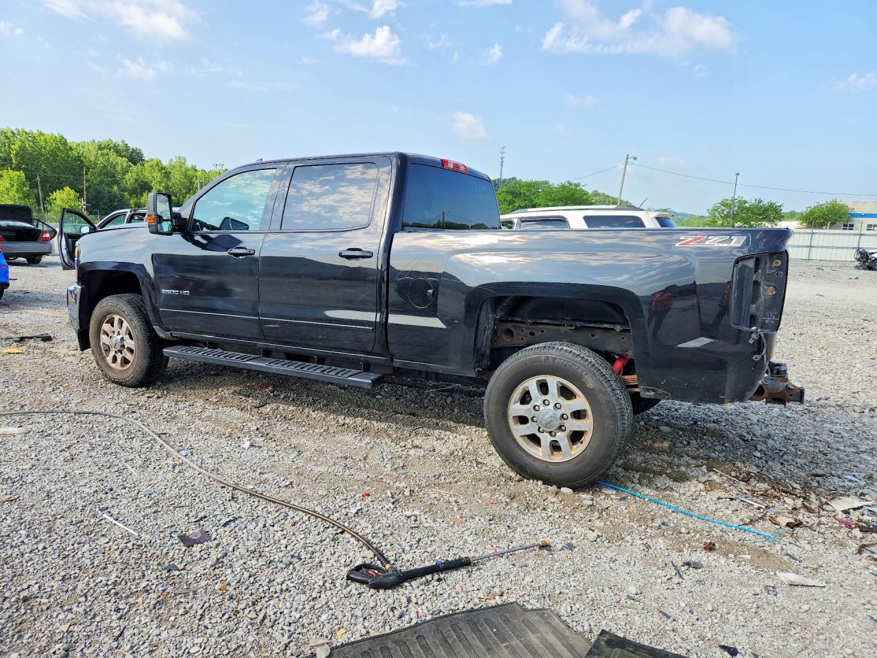 2015 Chevrolet Silverado K2500 Heavy Duty Lt - Image 2