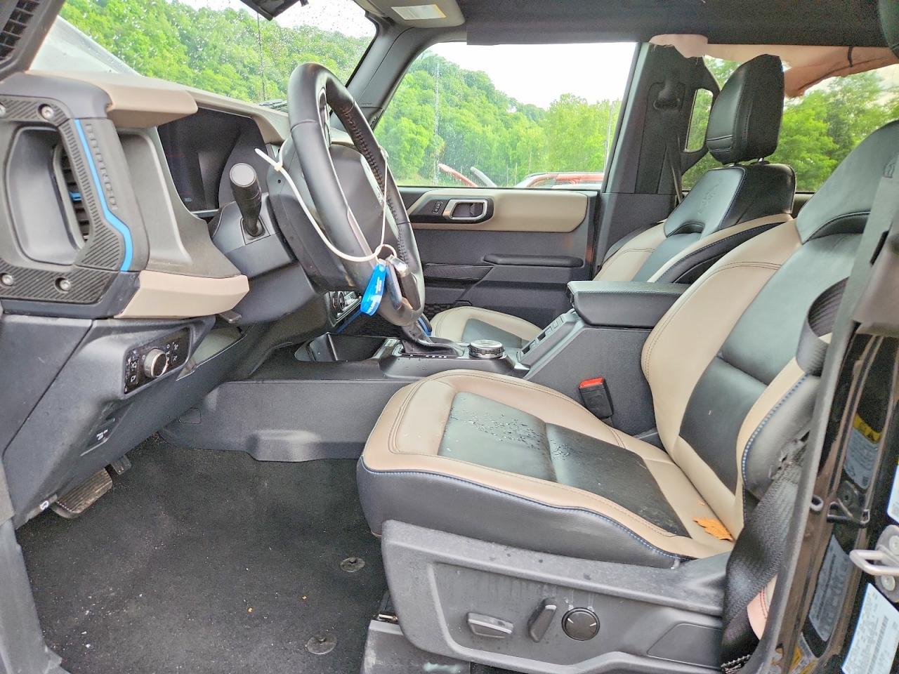 2024 Ford Bronco Wildtrak - Image 7