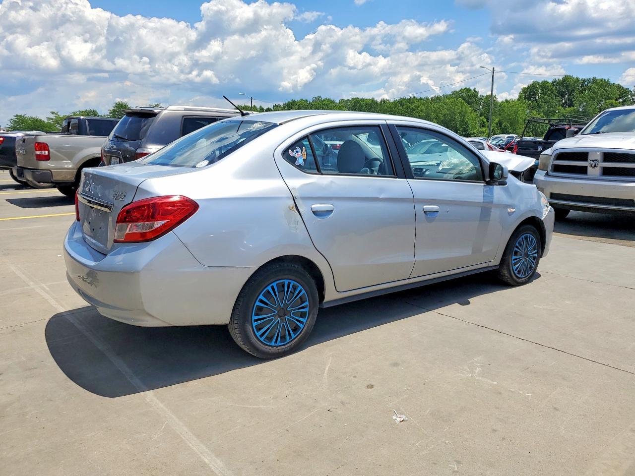 2019 Mitsubishi Mirage G4 Es - Image 3