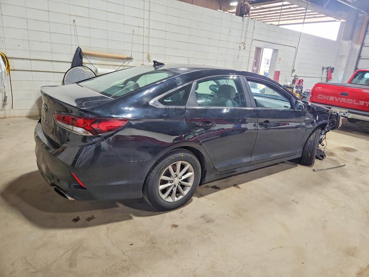 2018 Hyundai Sonata Se - Фото 3