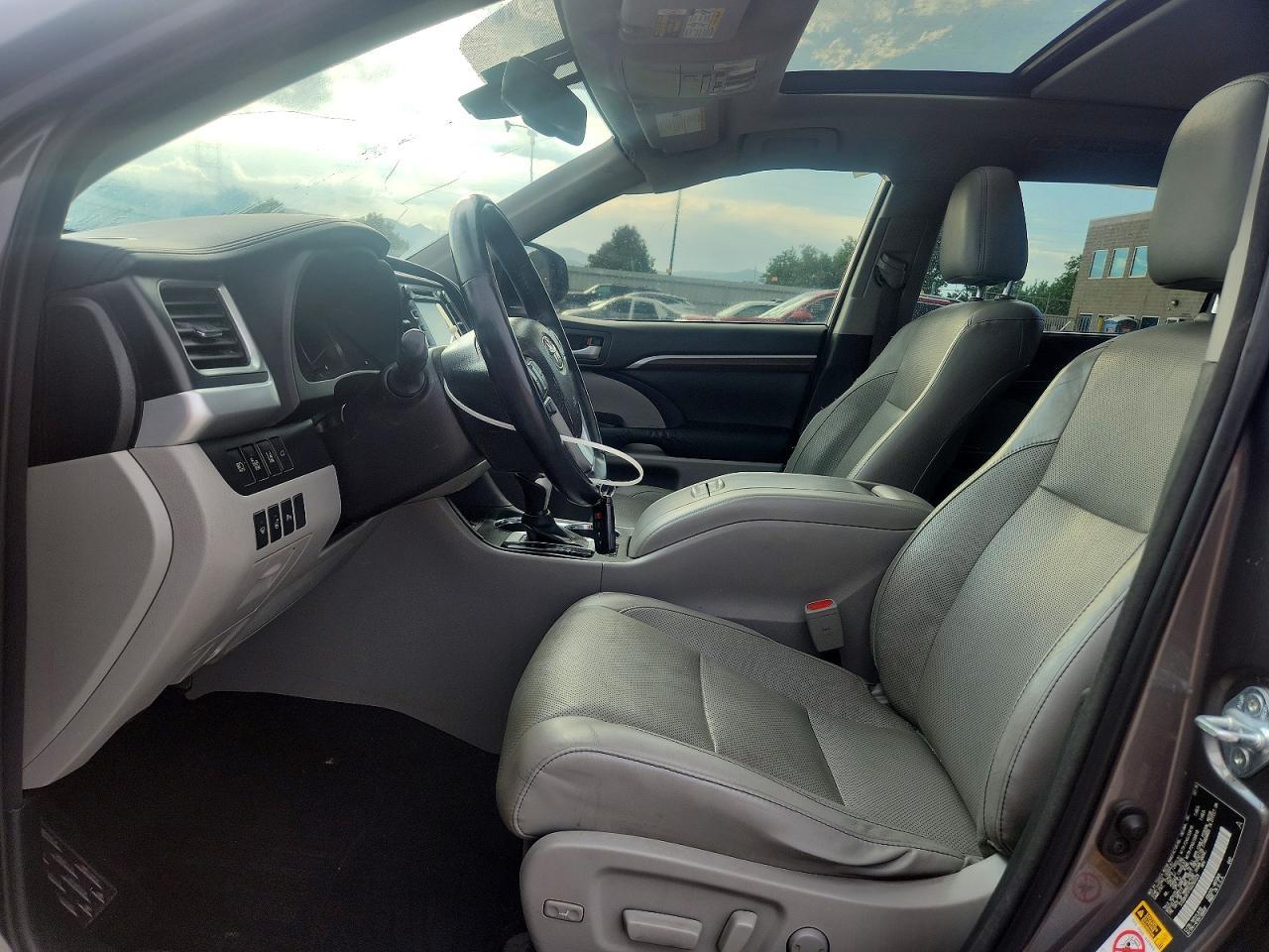 2016 Toyota Highlander Limited Platinum - Фото 7