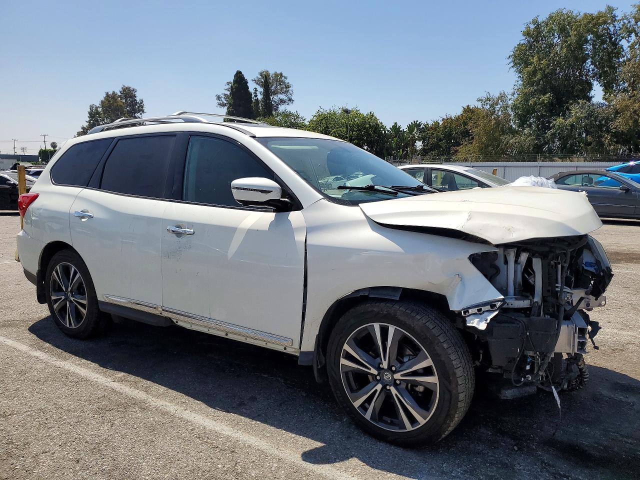 2019 Nissan Pathfinder Platinum - Фото 4