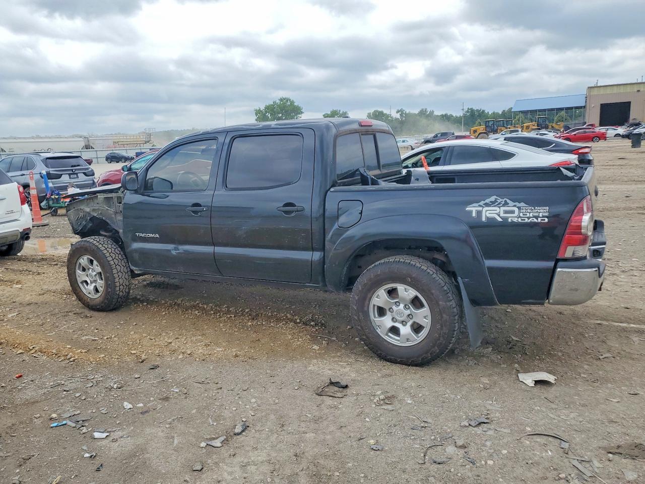 2010 Toyota Tacoma Double Cab - Фото 2