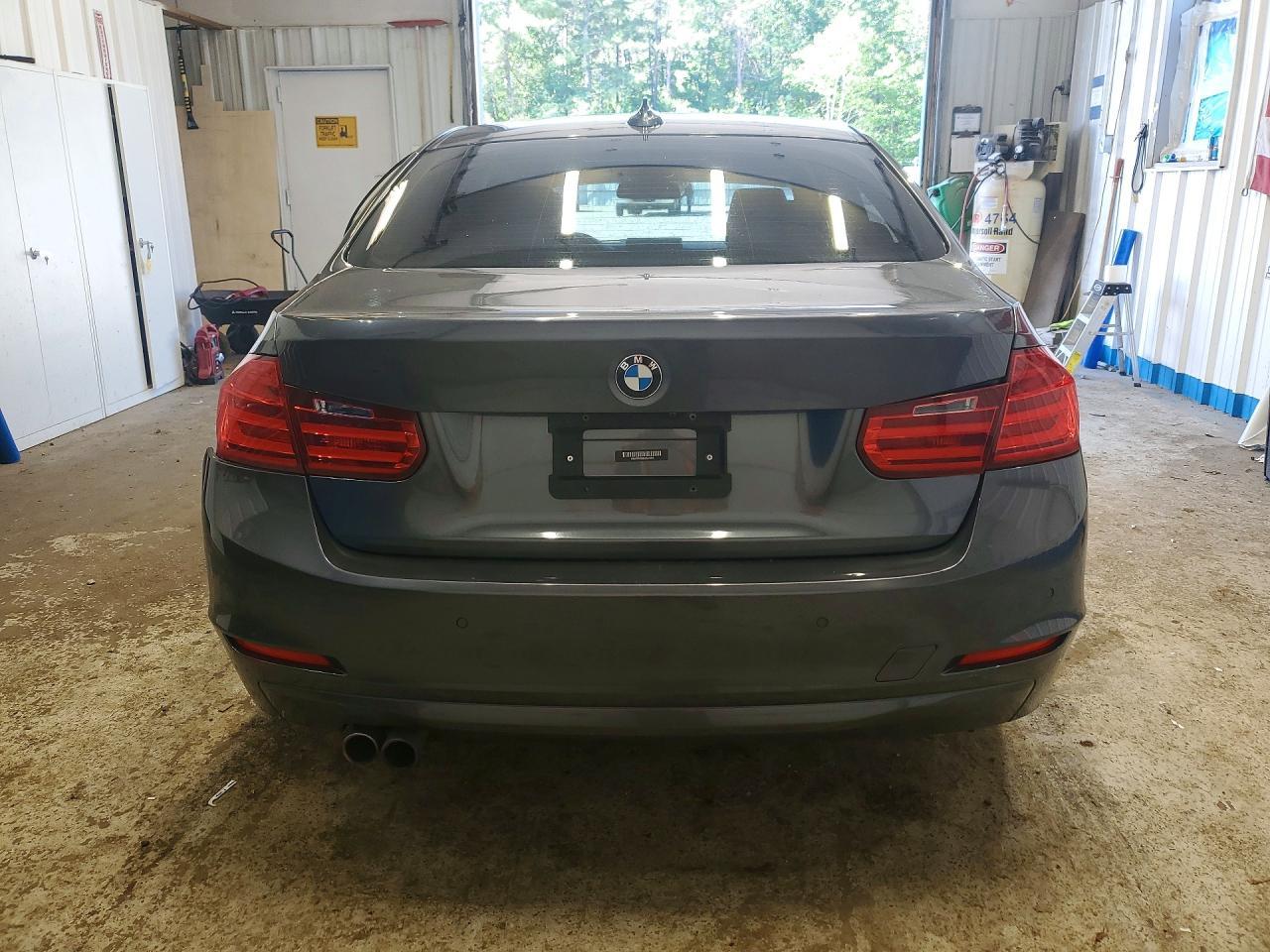 2014 BMW 328 Xi Sulev - Image 6