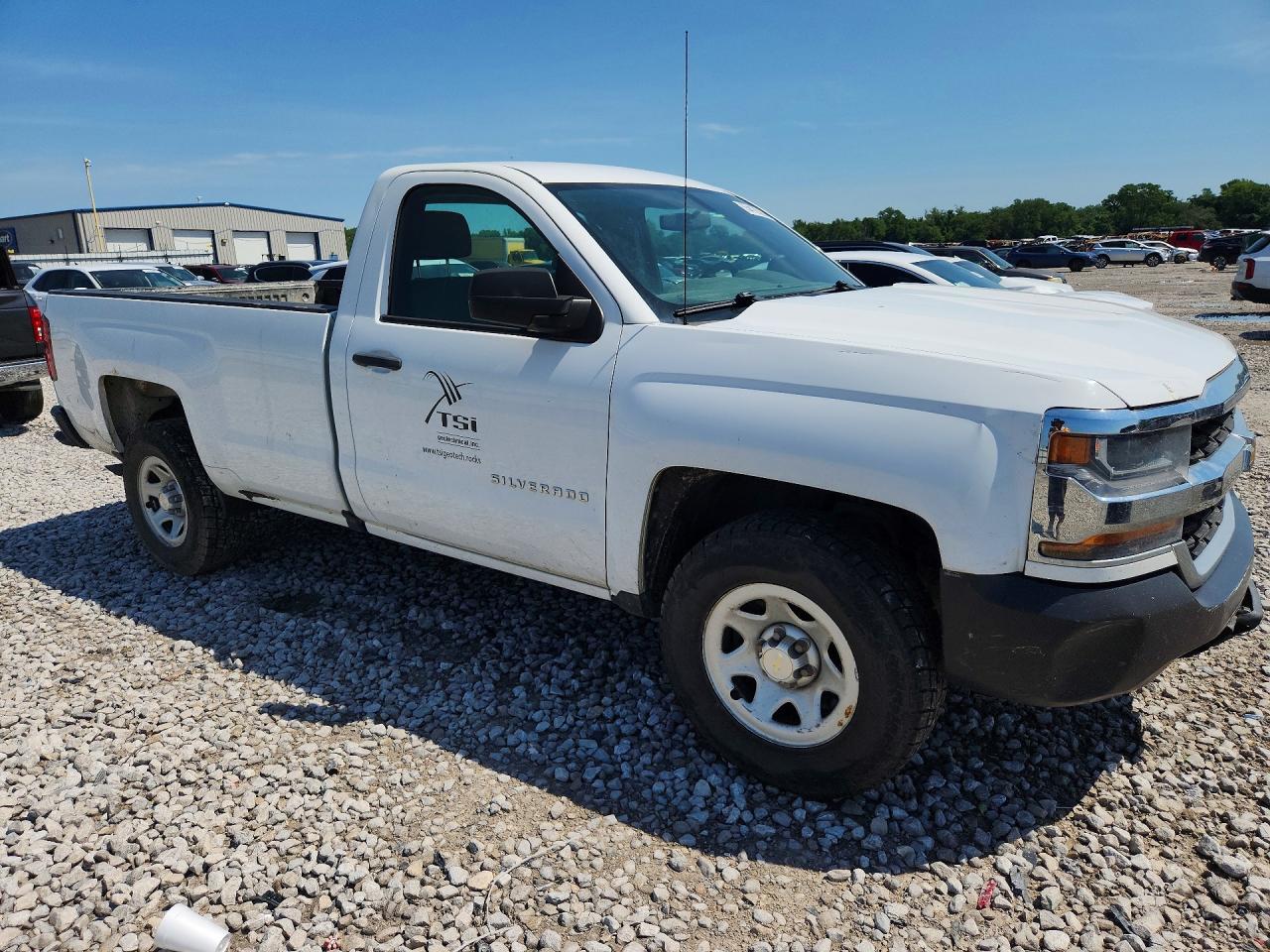 2016 Chevrolet Silverado C1500 - Фото 4