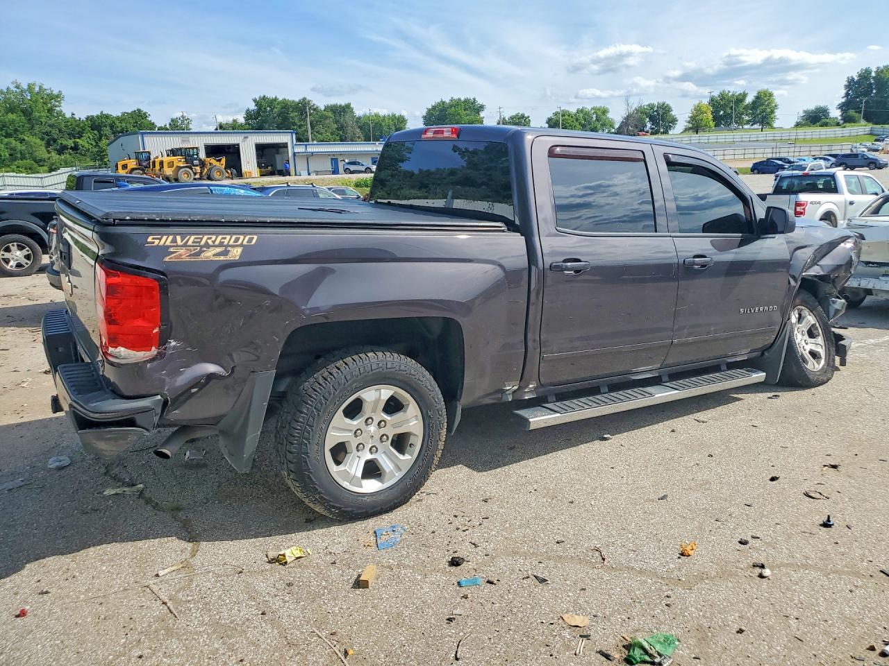 2016 Chevrolet Silverado K1500 Lt - Image 3