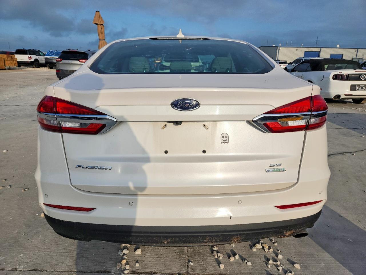 2020 Ford Fusion Se - Фото 6