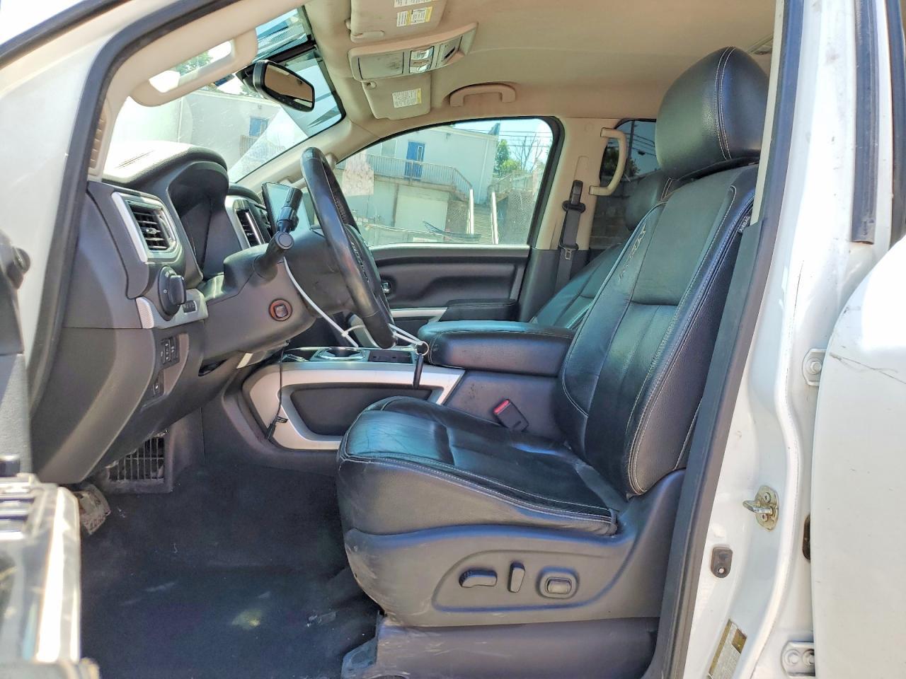2016 Nissan Titan Xd Pro-4X - Фото 7