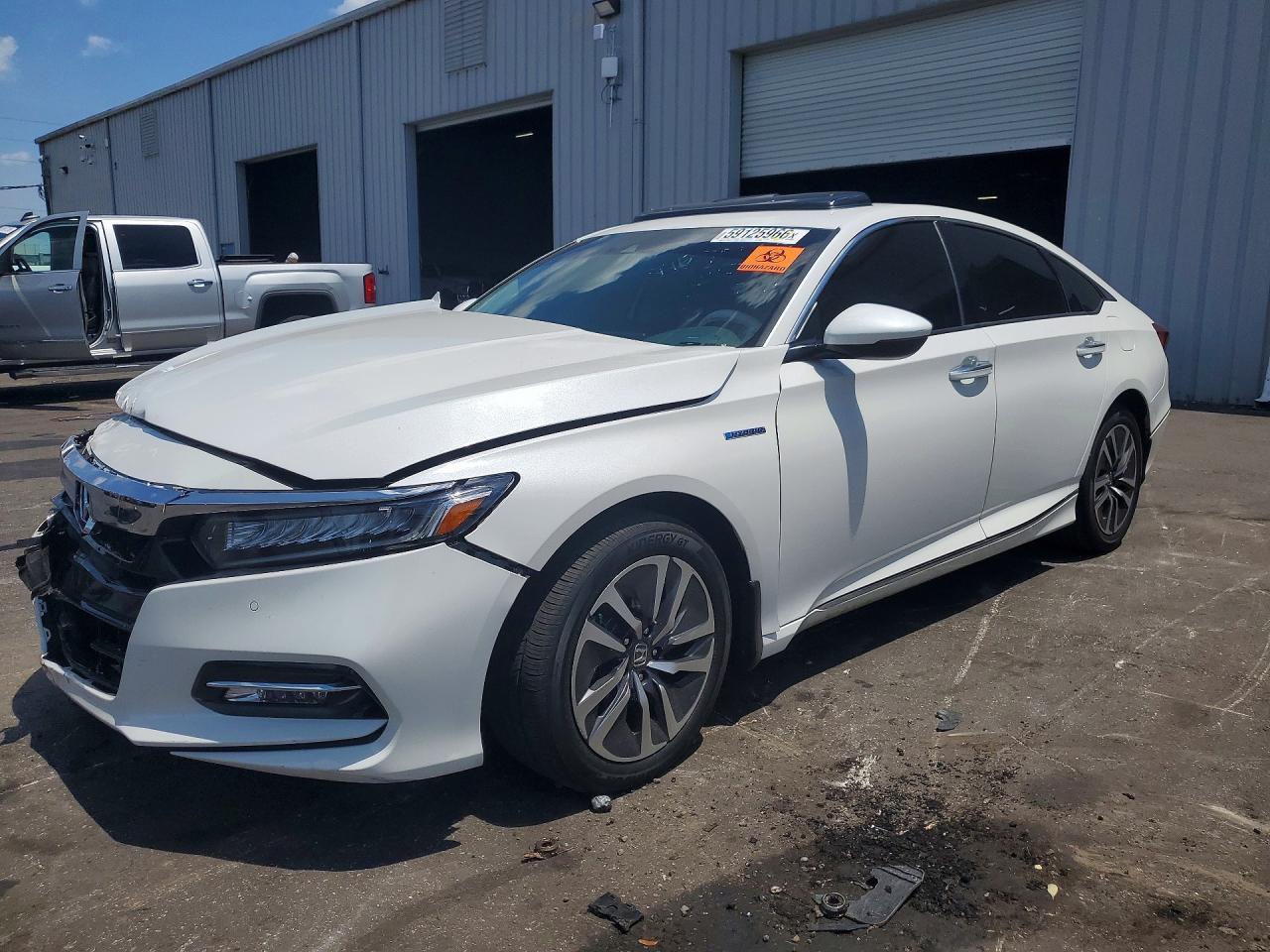 2020 Honda Accord Touring Hybrid