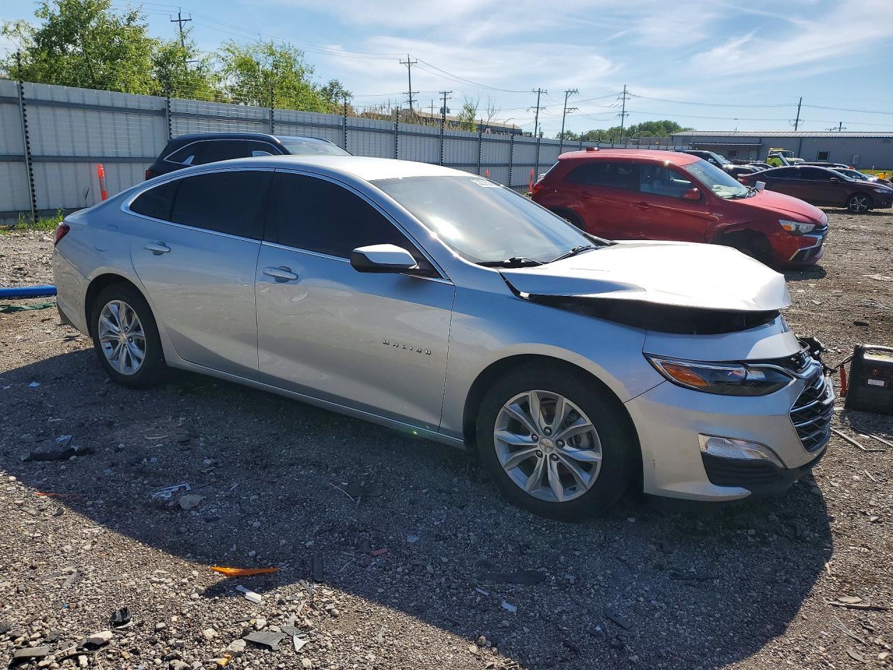 2022 Chevrolet Malibu Lt - Фото 4