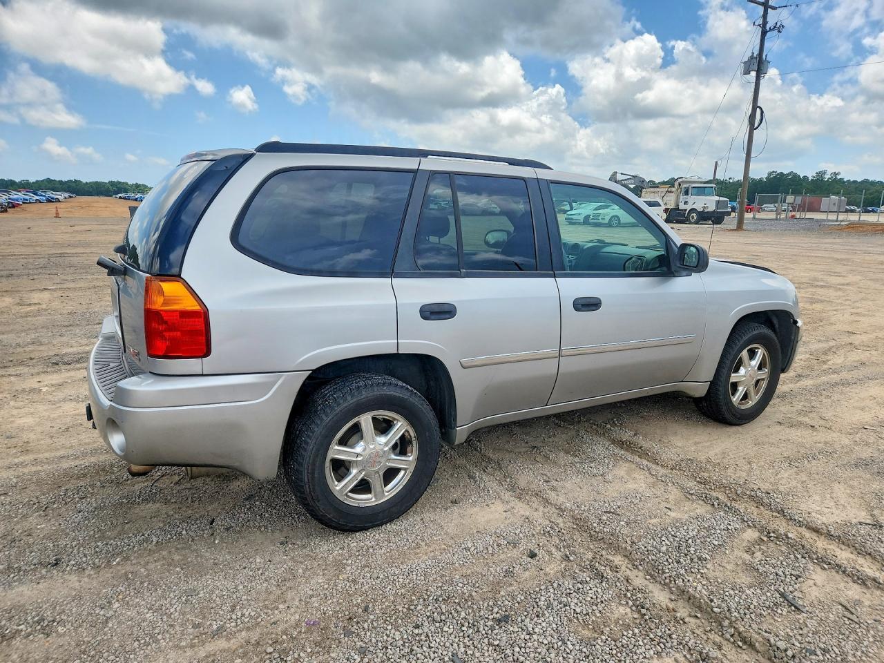 2008 GMC Envoy - Фото 3