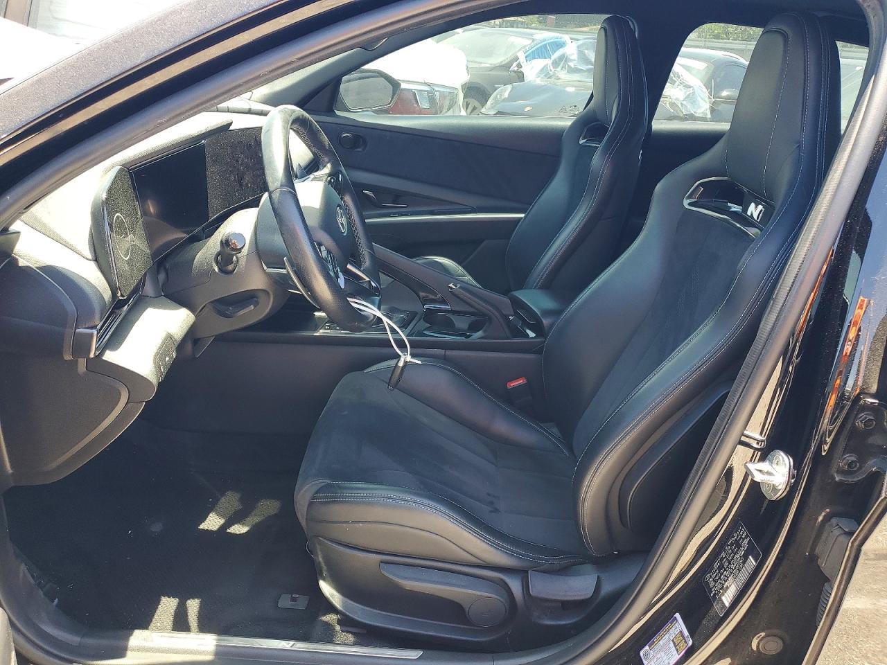 2022 Hyundai Elantra N Base - Image 7