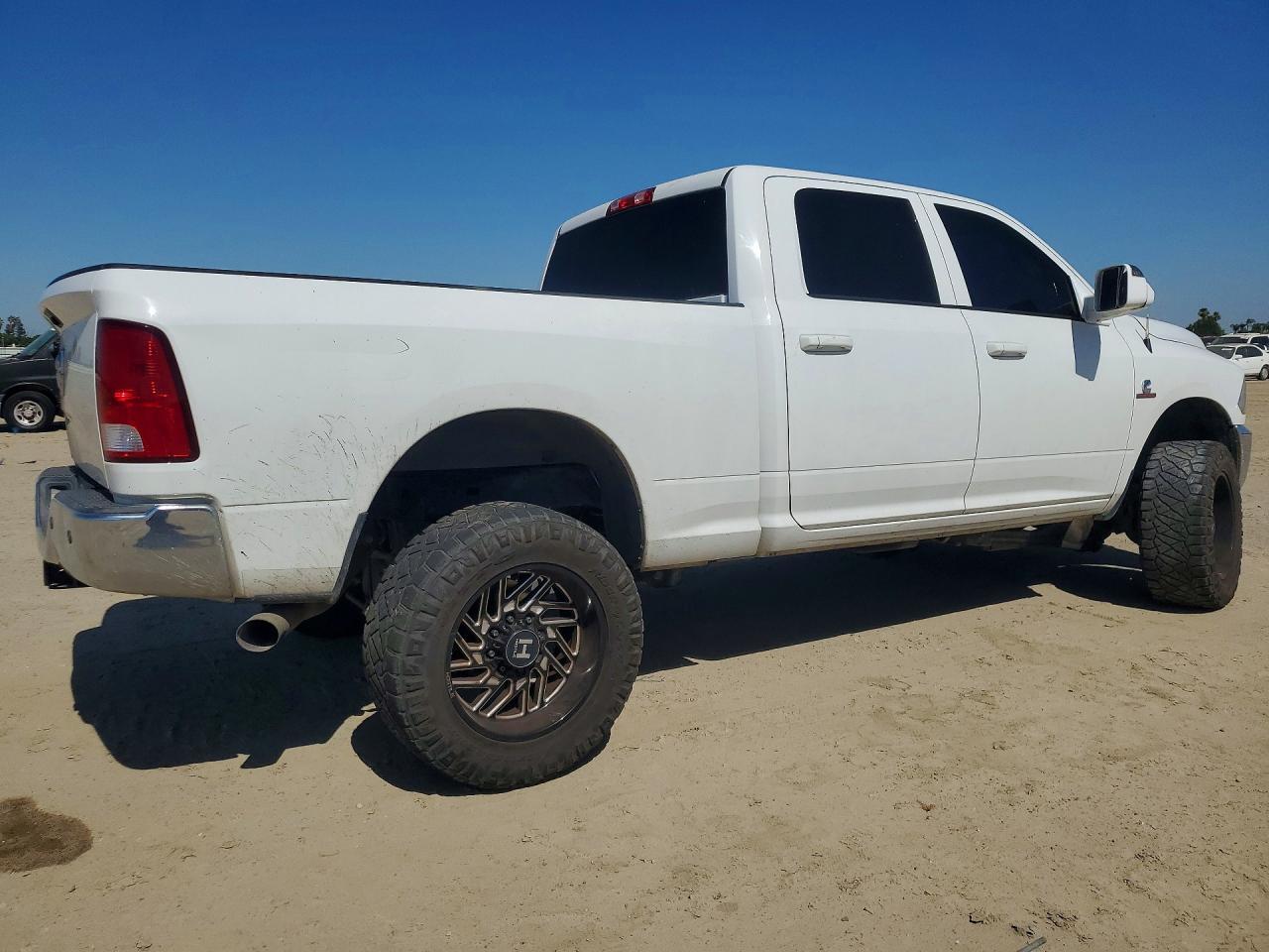 2018 Ram 2500 St - Image 3