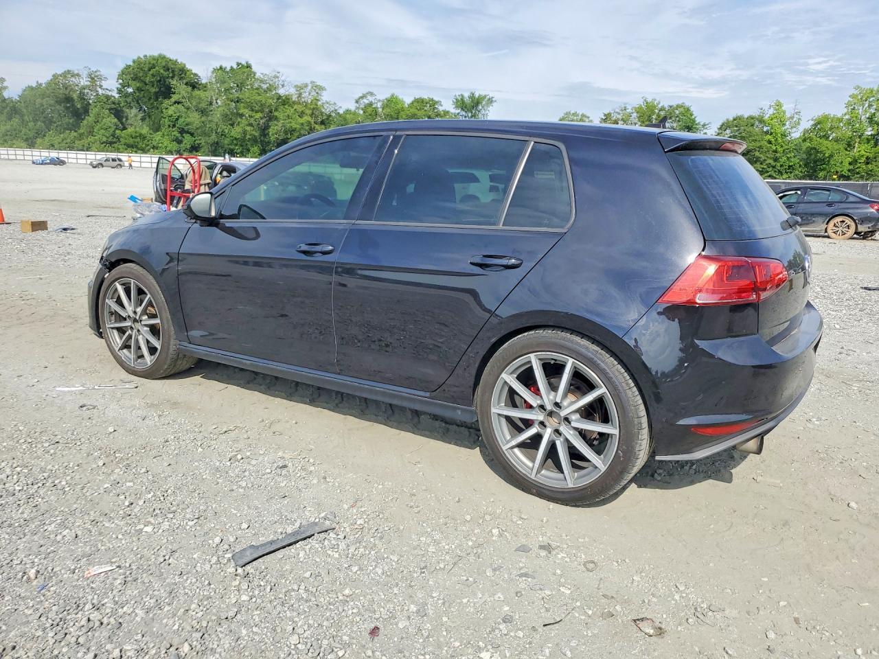 2015 Volkswagen Gti - Фото 2