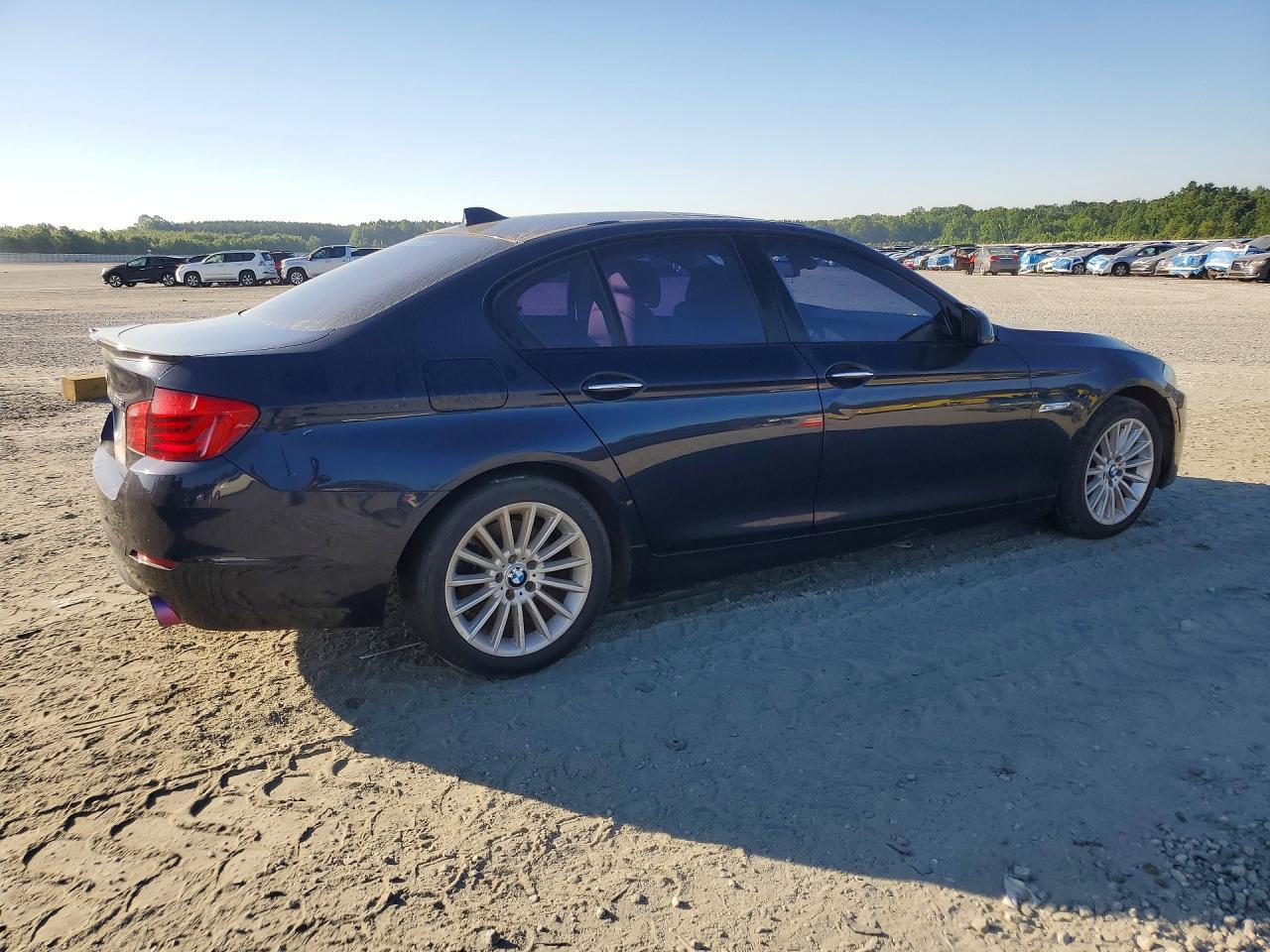 2011 BMW 535 I - Фото 3