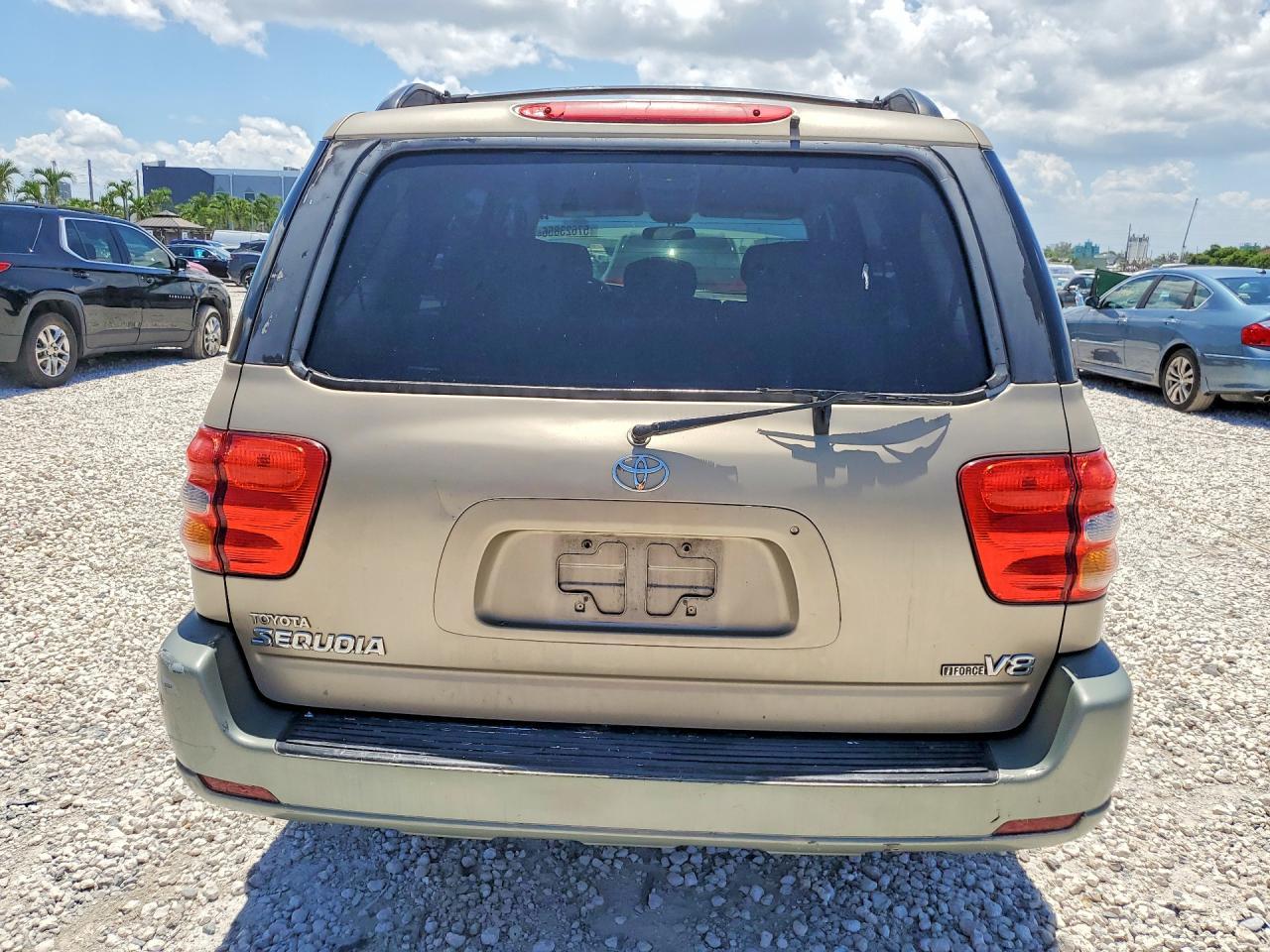 2003 Toyota Sequoia Sr5 - Image 6