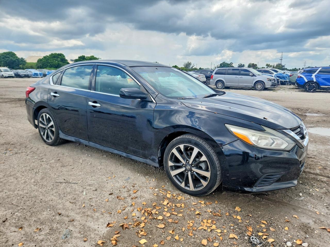 2016 Nissan Altima 2.5 S - Image 4