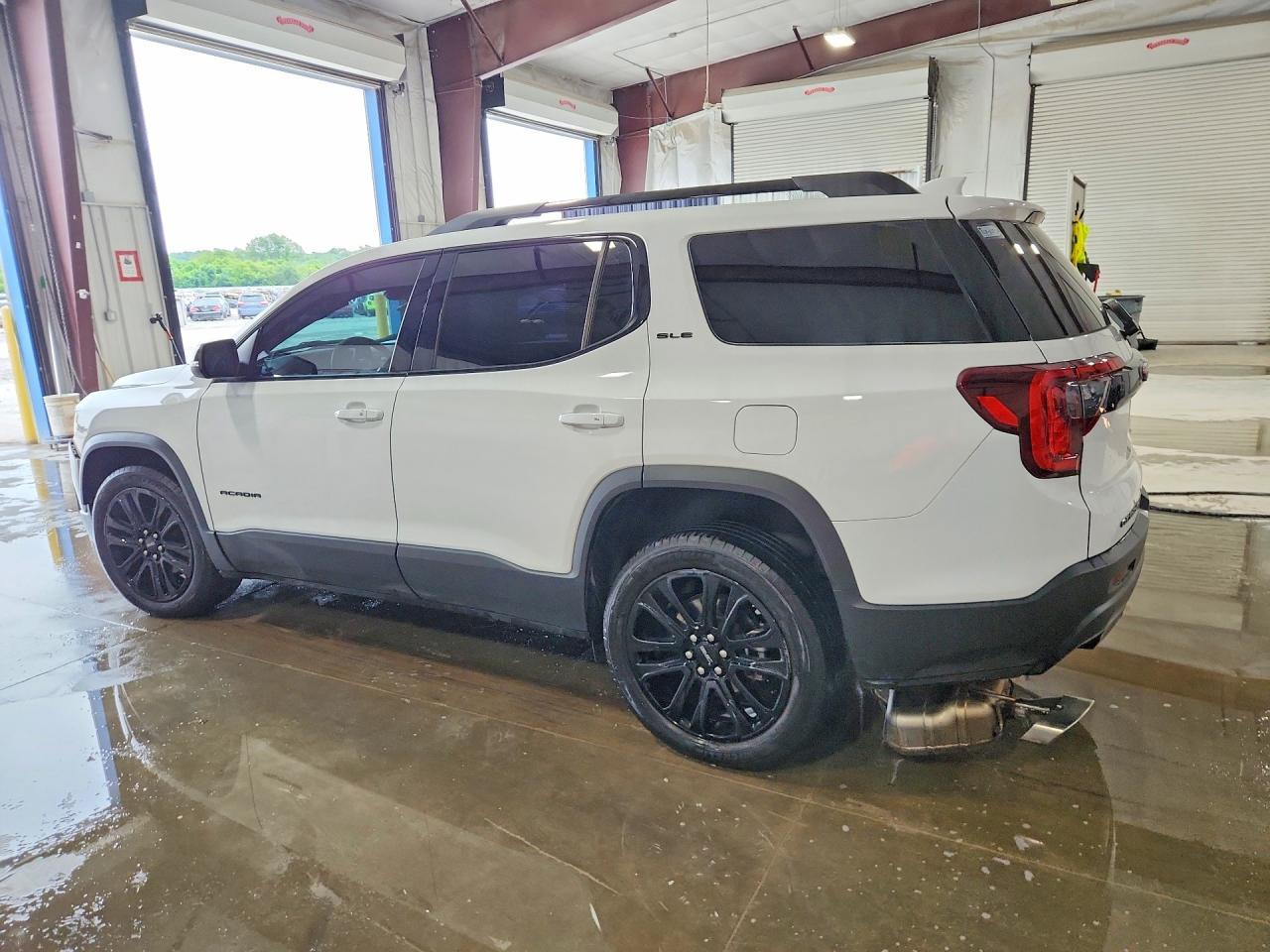2023 GMC Acadia Sle - Фото 2