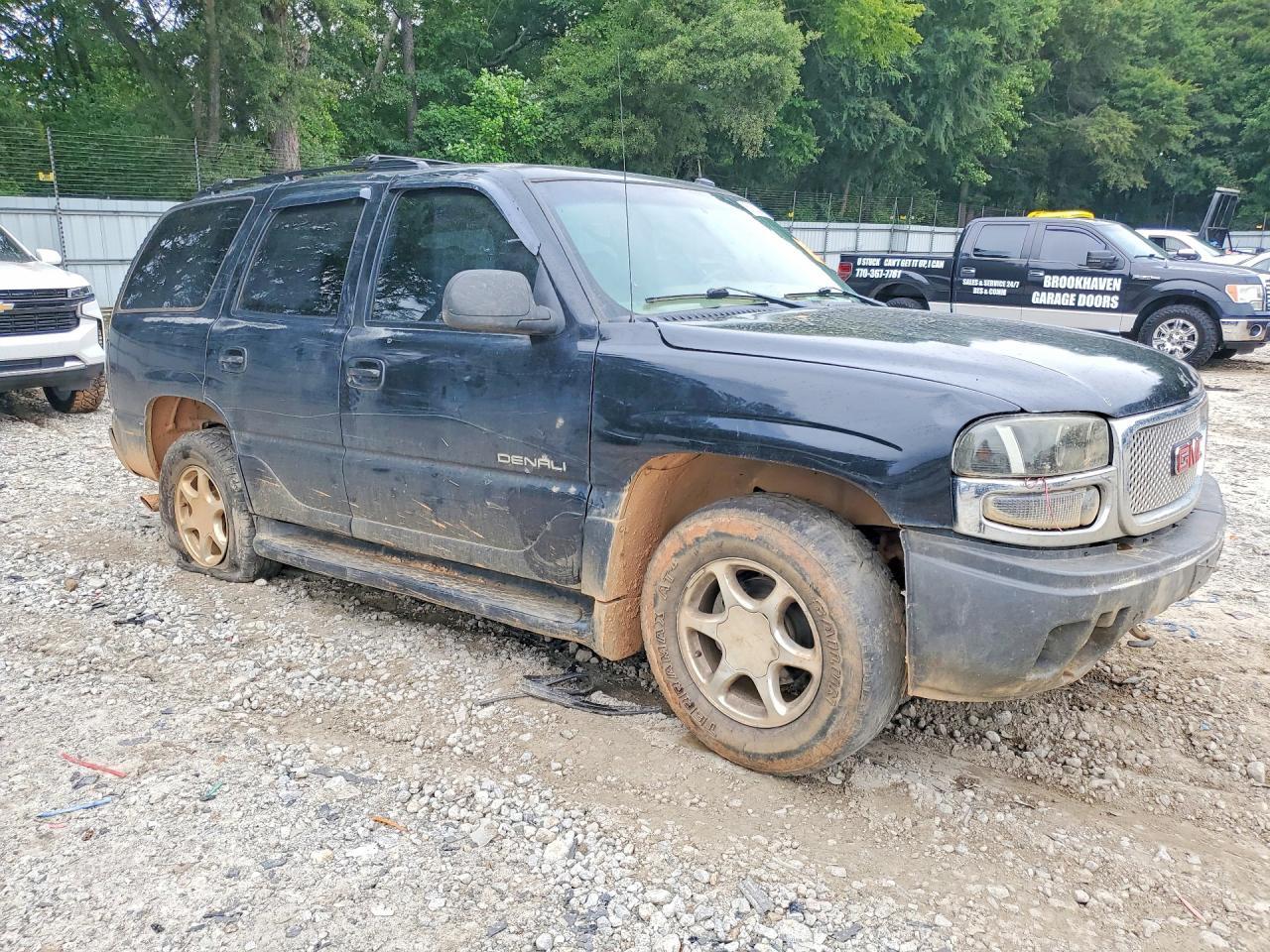 2002 GMC Denali - Фото 4