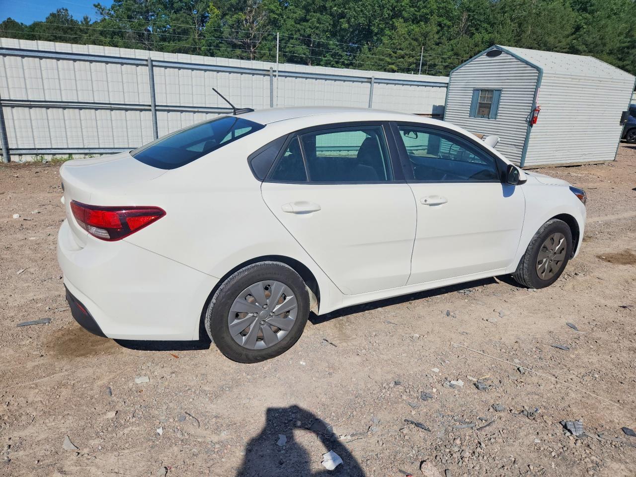 2020 Kia Rio Lx - Фото 3