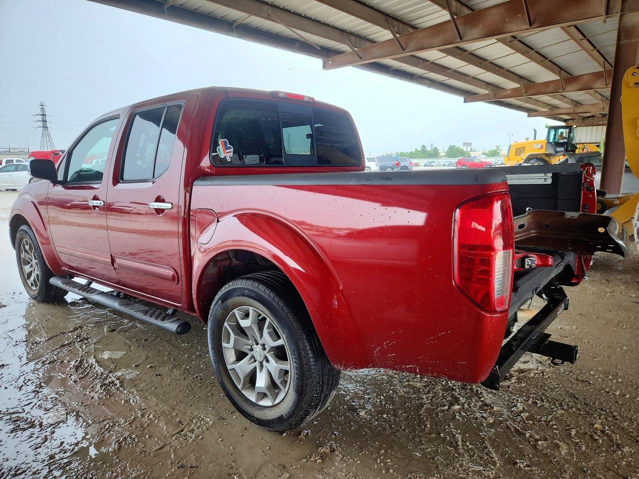 2019 Nissan Frontier Sl - Image 2