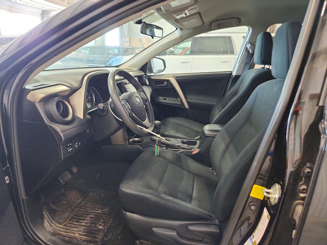 2015 Toyota Rav4 Le - Фото 7