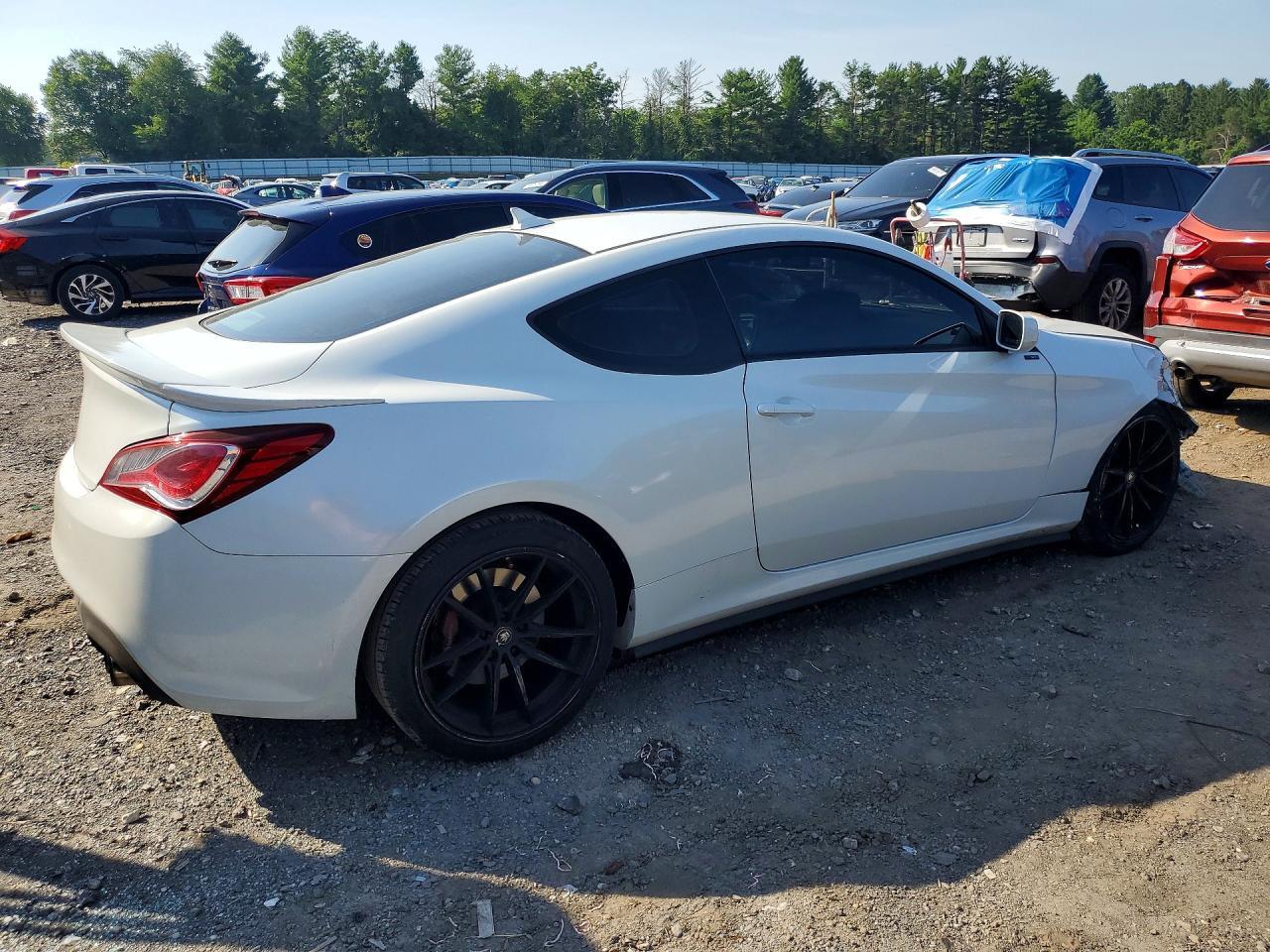2013 Hyundai Genesis Coupe 2.0T - Фото 3