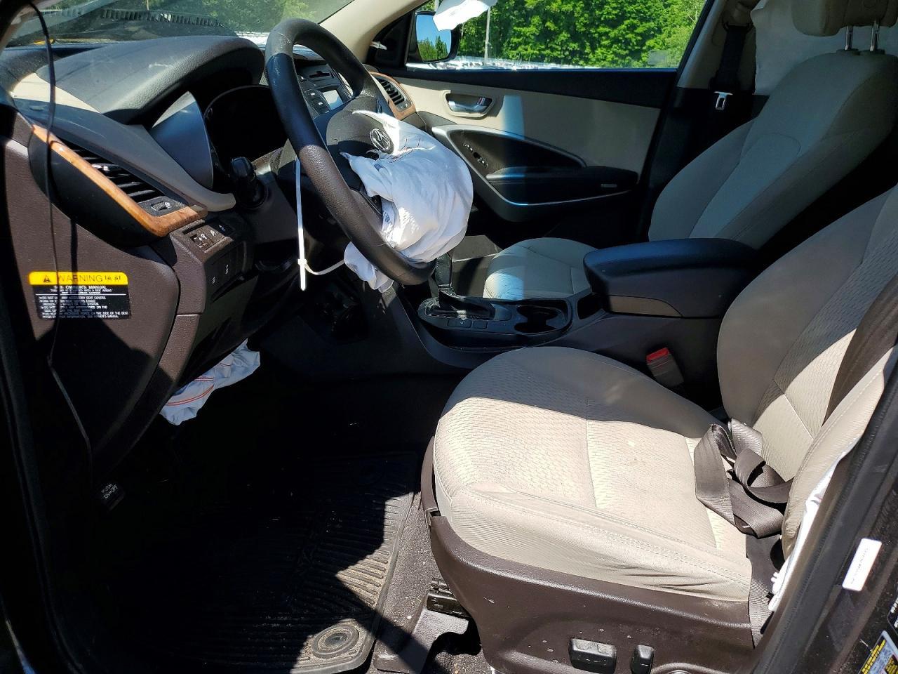2016 Hyundai Santa Fe Sport 2.4L - Image 7