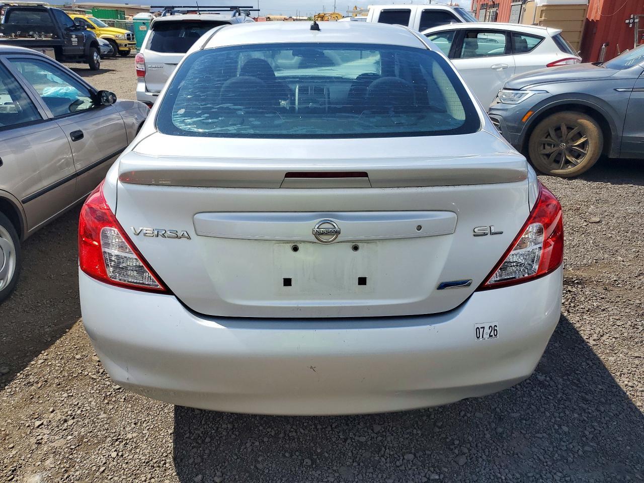 2013 Nissan Versa 1.6 S - Image 6