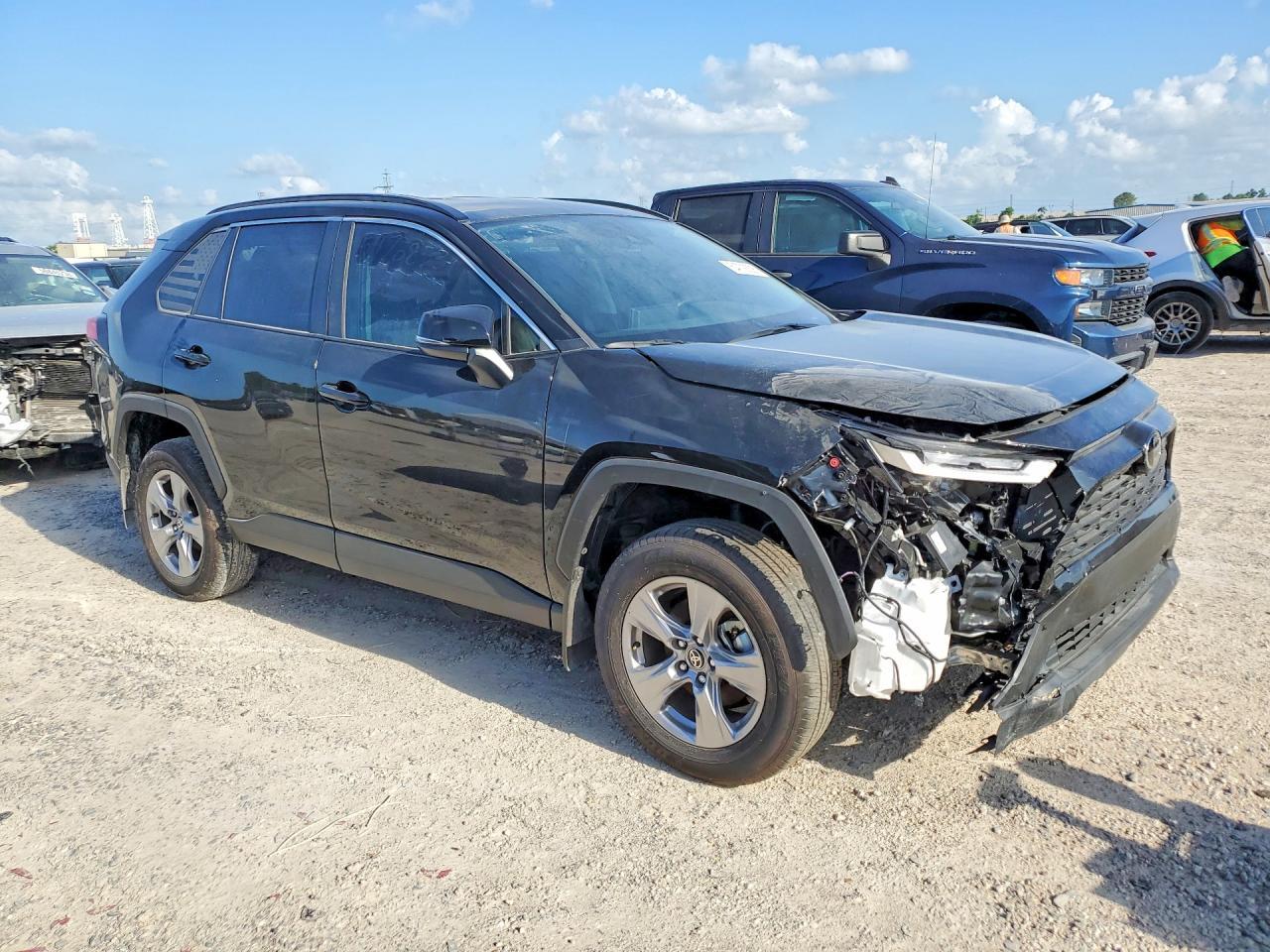 2025 Toyota Rav4 Xle - Фото 4