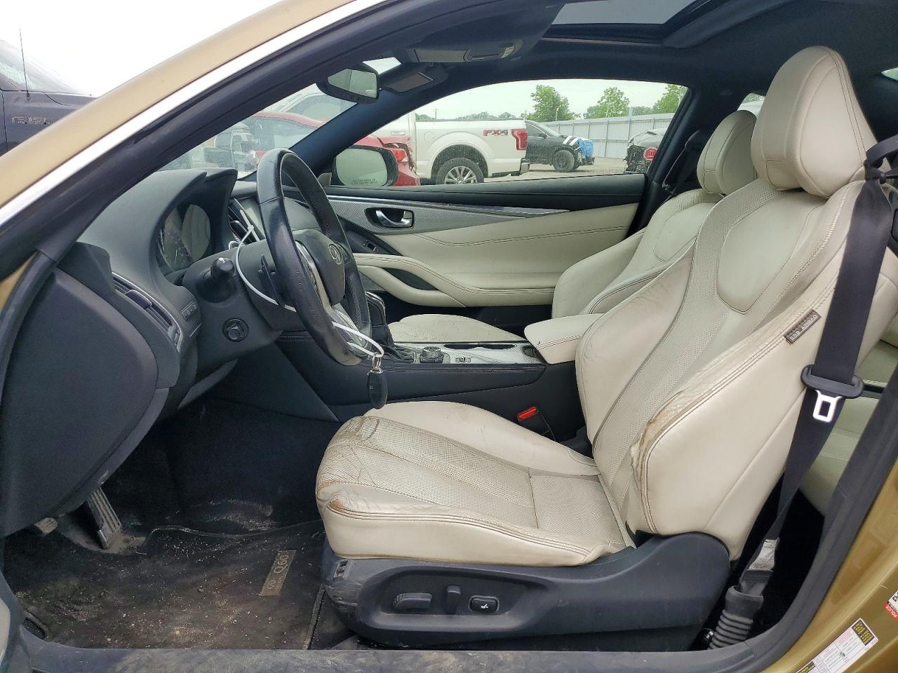 2017 Infiniti Q60 Red Sport 400 - Фото 7