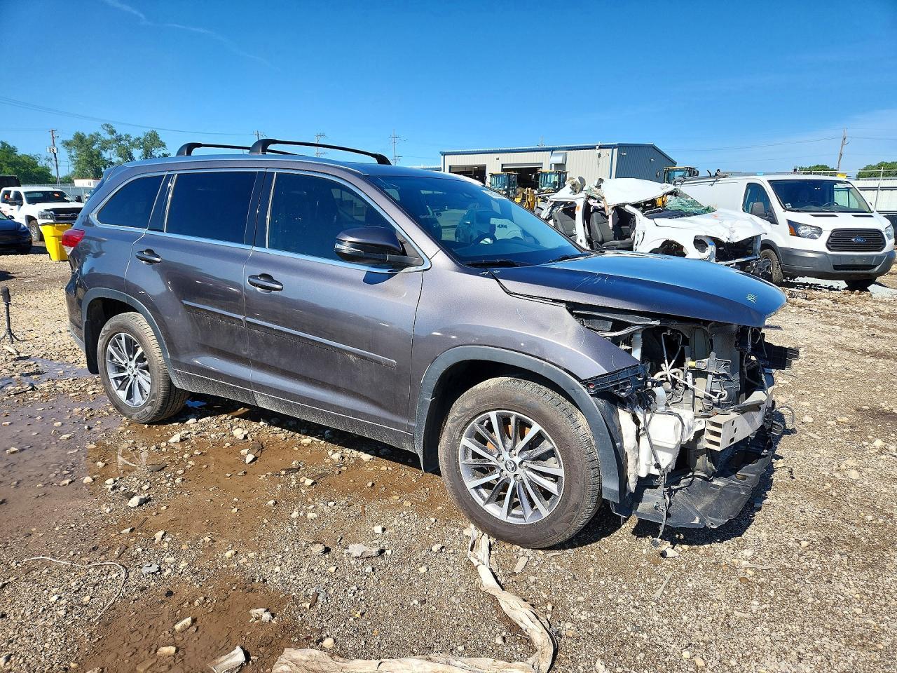 2018 Toyota Highlander Xle - Фото 4